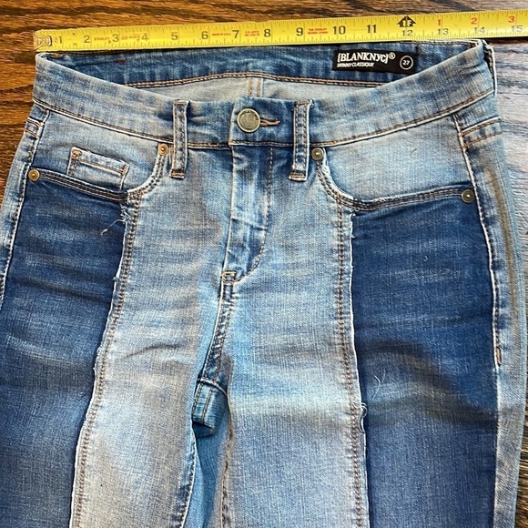 Blank NYC Skinny Classique Split Hem Two Tone Jean - Picture 11 of 13